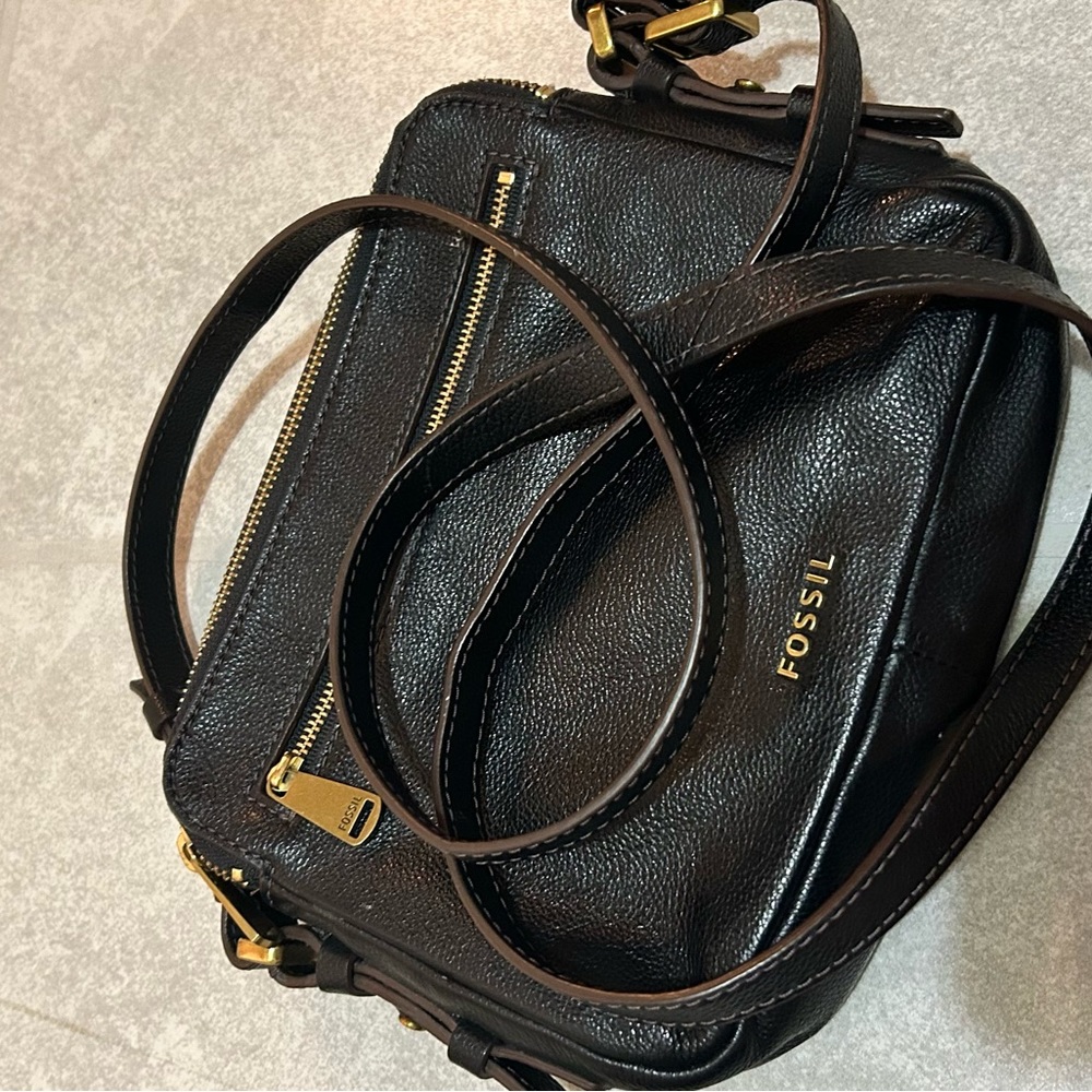 Fossil crossbody